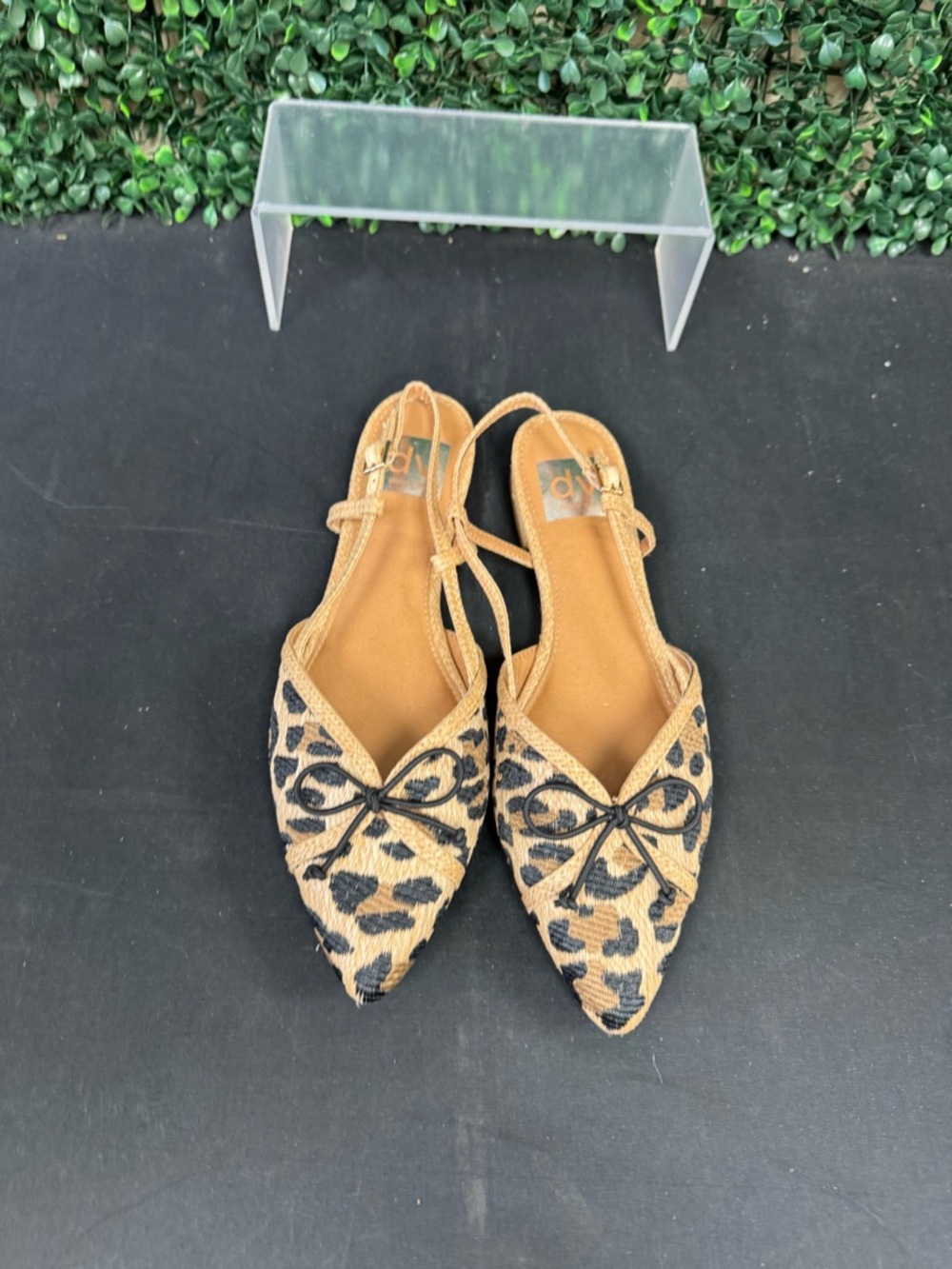 DV By Dolce Vita Carsen Slingback Flat - W7.5 - Picture 4 of 10